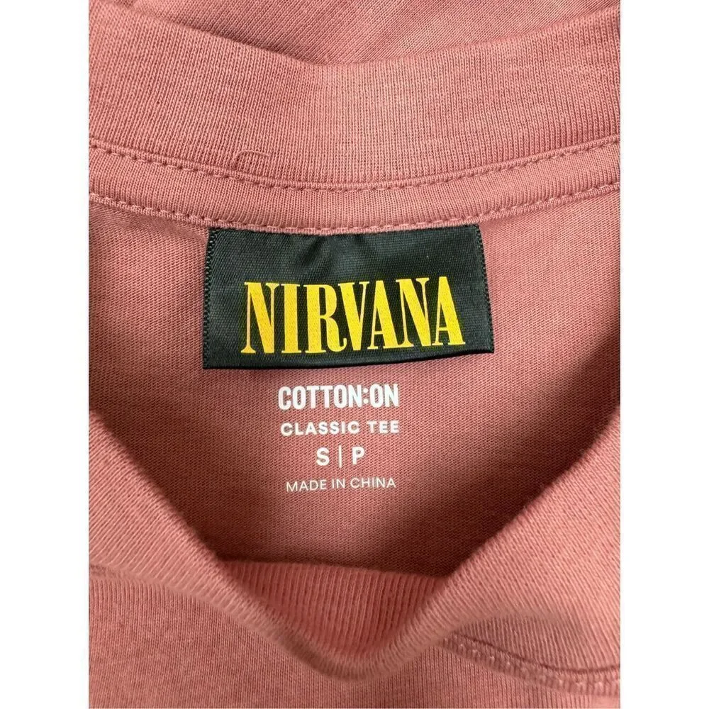 Nirvana Pink Short Sleeve Band Tee Size Small